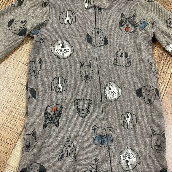 Cat & Jack 6-9 Months Fall Clothing Bundle Zipper Footie Bodysuit Pants Camo Dog - Picture 5 of 12